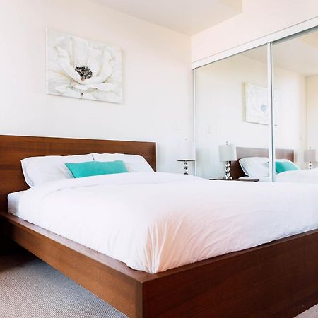 Sarkar Suites - Maple Leaf Square Toronto Buitenkant foto