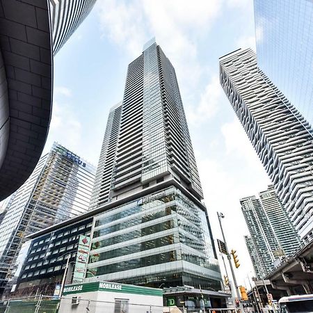 Sarkar Suites - Maple Leaf Square Toronto Buitenkant foto