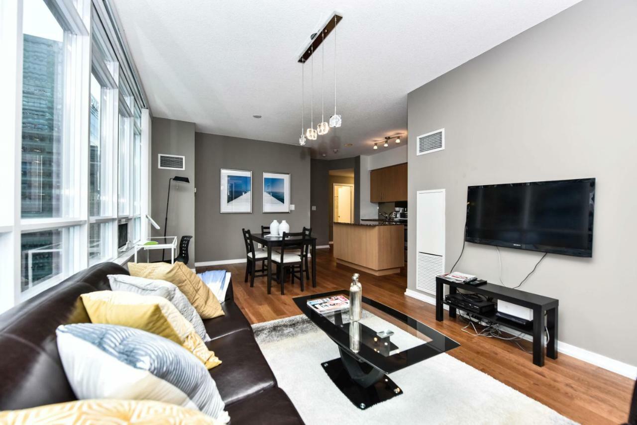 Sarkar Suites - Maple Leaf Square Toronto Buitenkant foto