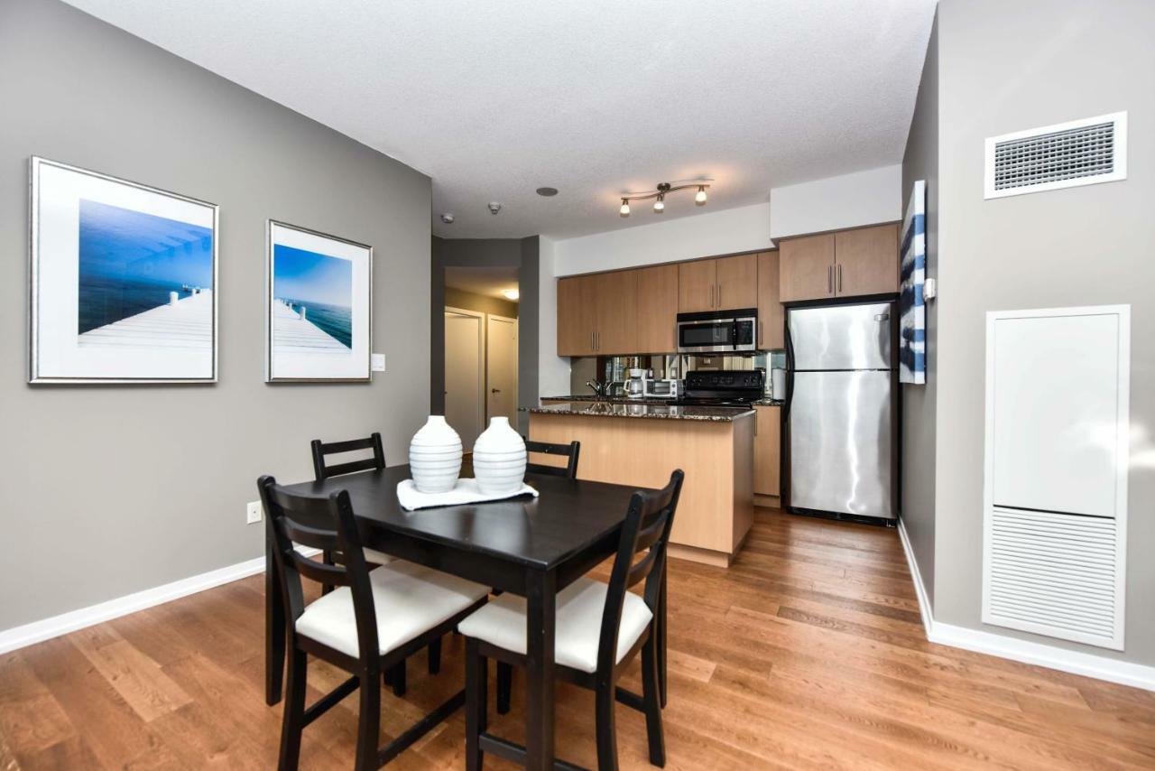 Sarkar Suites - Maple Leaf Square Toronto Buitenkant foto