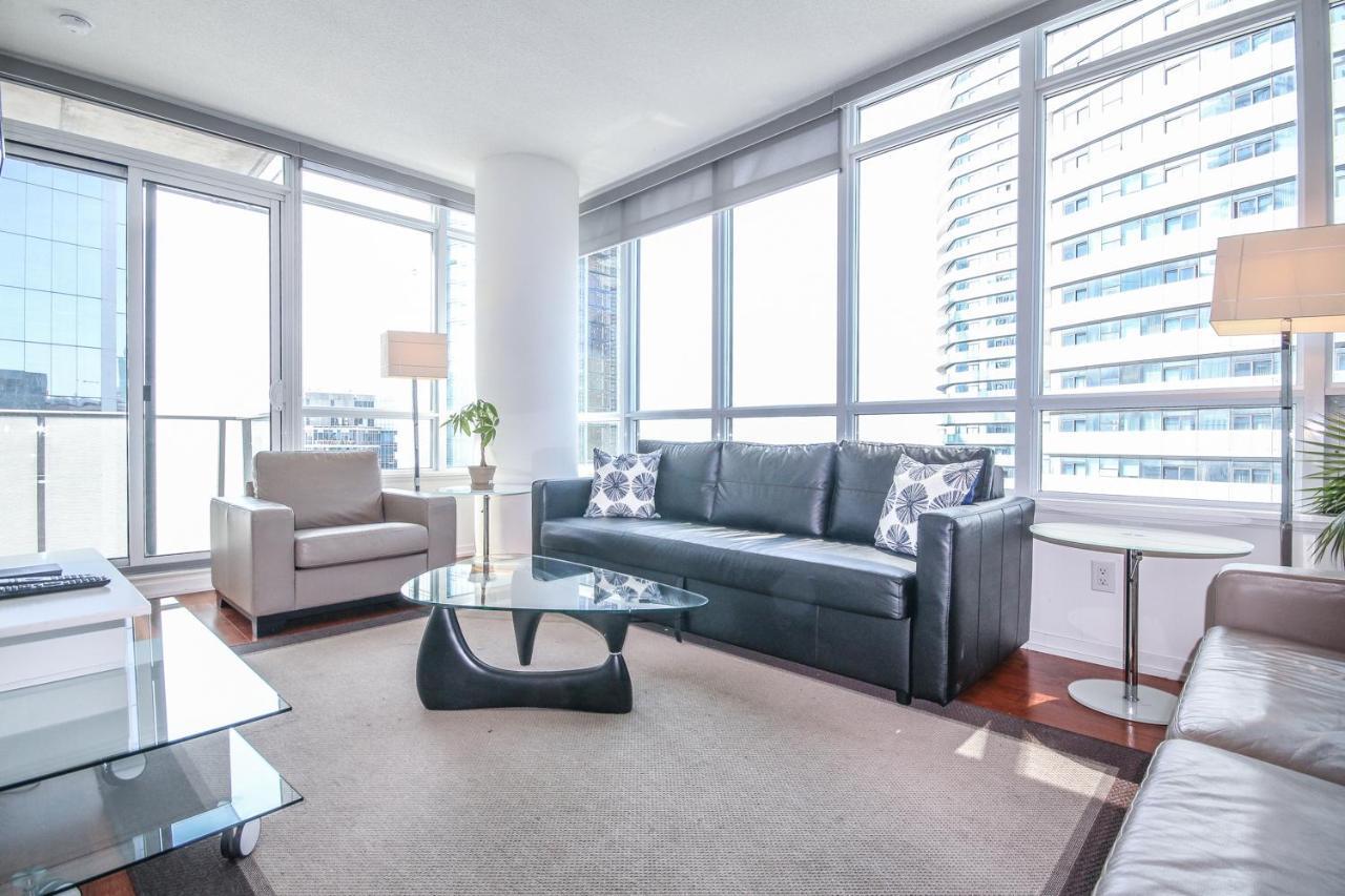 Sarkar Suites - Maple Leaf Square Toronto Buitenkant foto