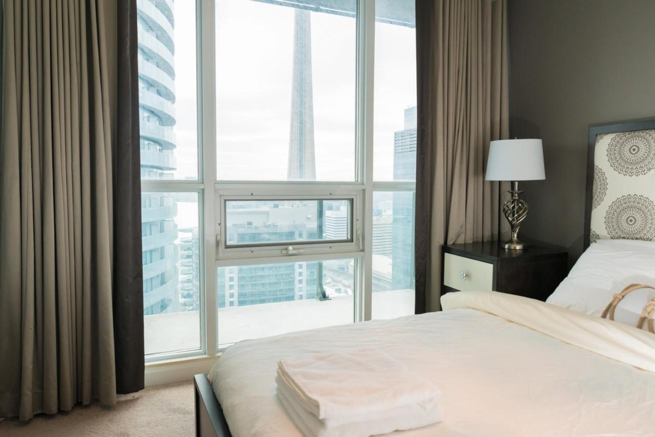 Sarkar Suites - Maple Leaf Square Toronto Buitenkant foto