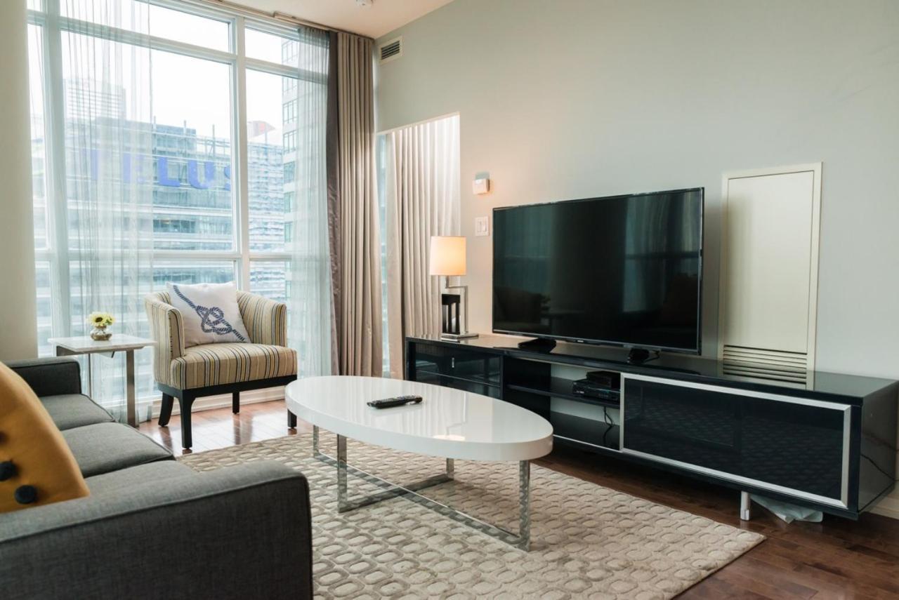 Sarkar Suites - Maple Leaf Square Toronto Buitenkant foto