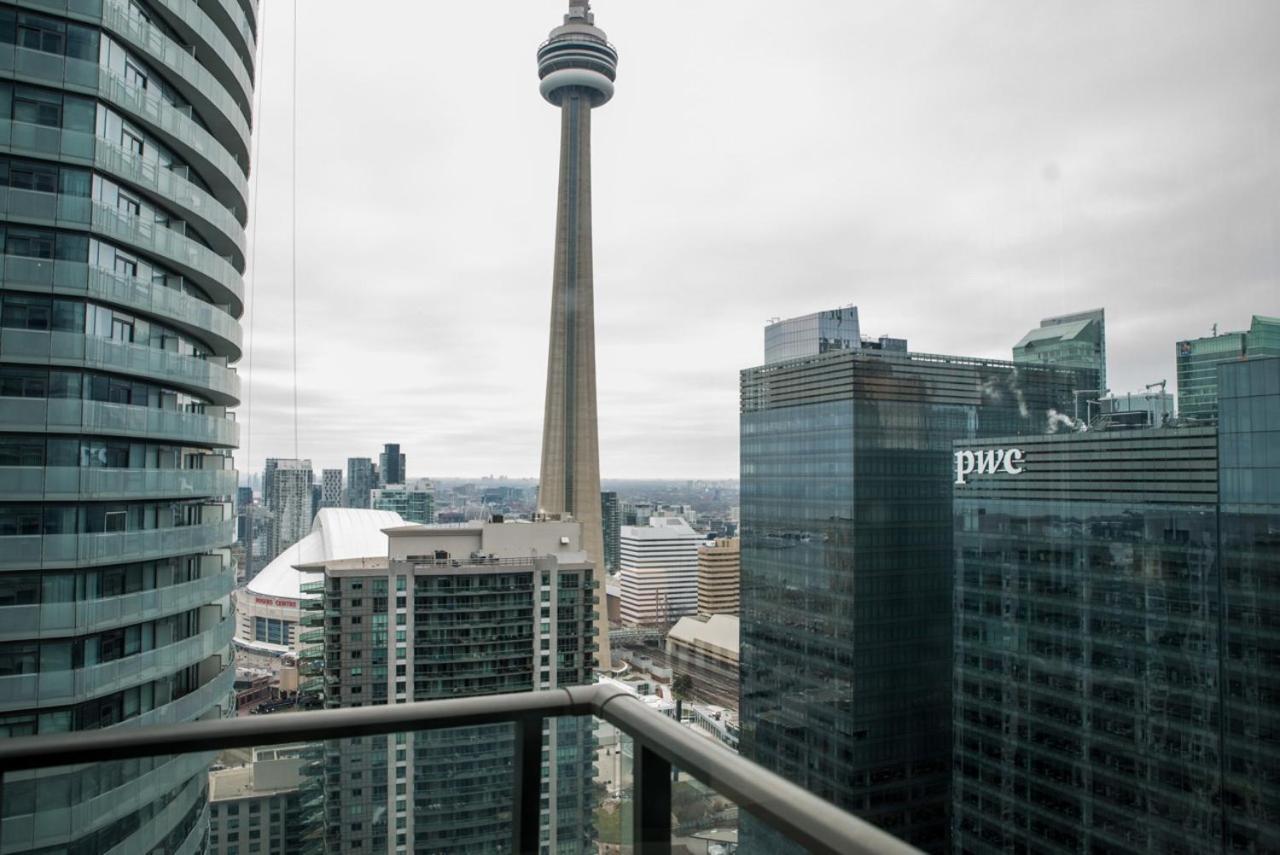 Sarkar Suites - Maple Leaf Square Toronto Buitenkant foto