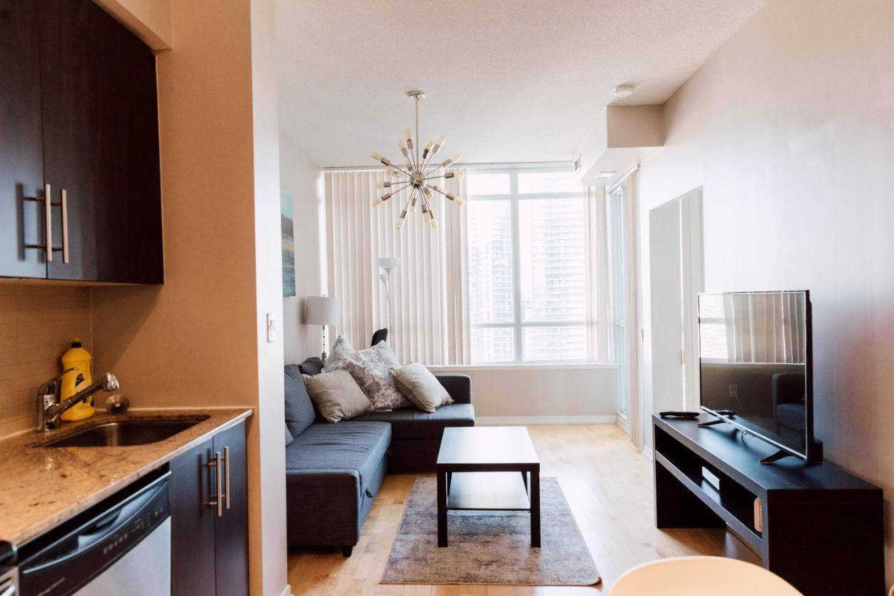 Sarkar Suites - Maple Leaf Square Toronto Buitenkant foto